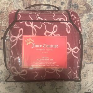 Juicy Couture Red Plush Bath Set